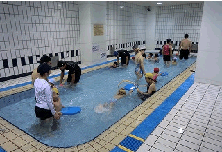 廿日市市 サンチェリー：プールイベント